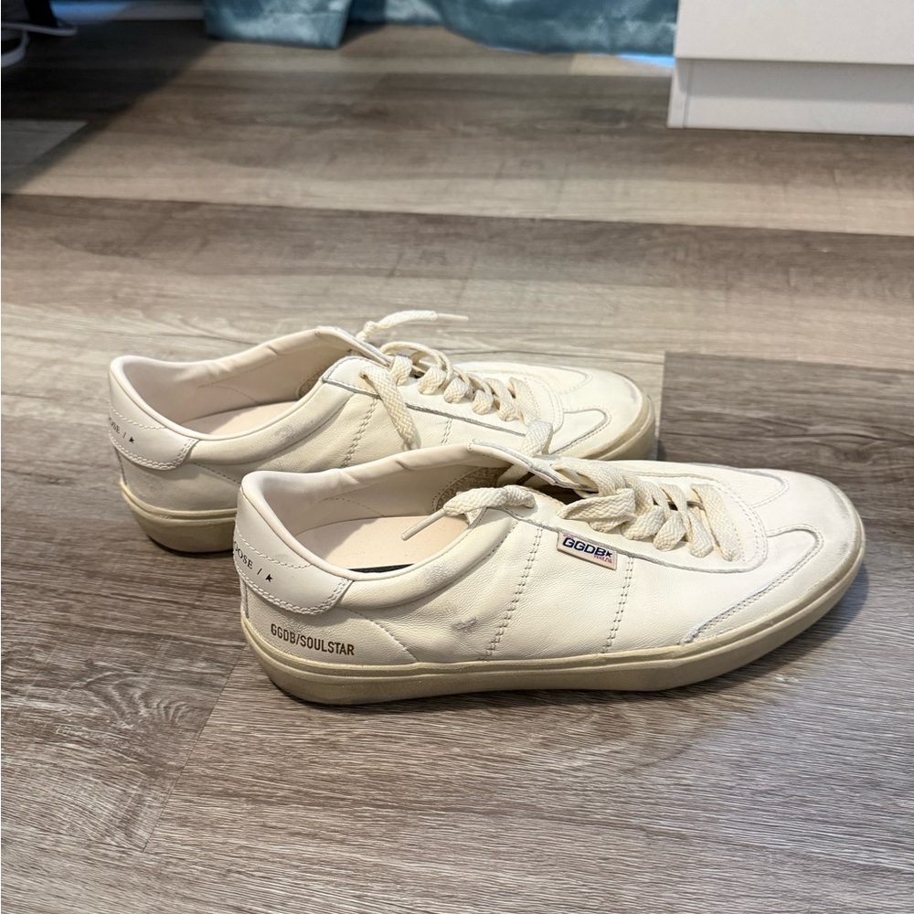 Golden Goose Cream Sneakers